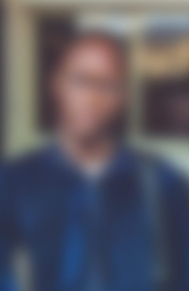 joshua-oluwagbemiga-v_xXhGuMqsw-unsplash