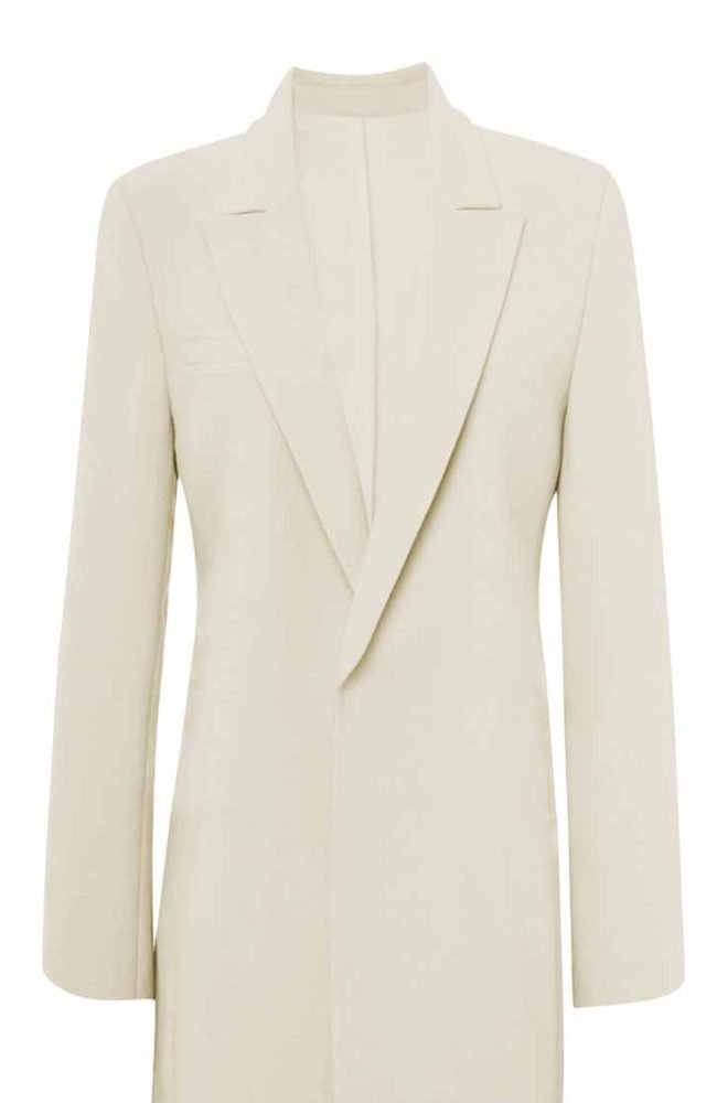 winter-coat-isolated-2024-12-07-11-03-41-utc